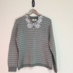 Woolrich 1/4 zip sweater, large